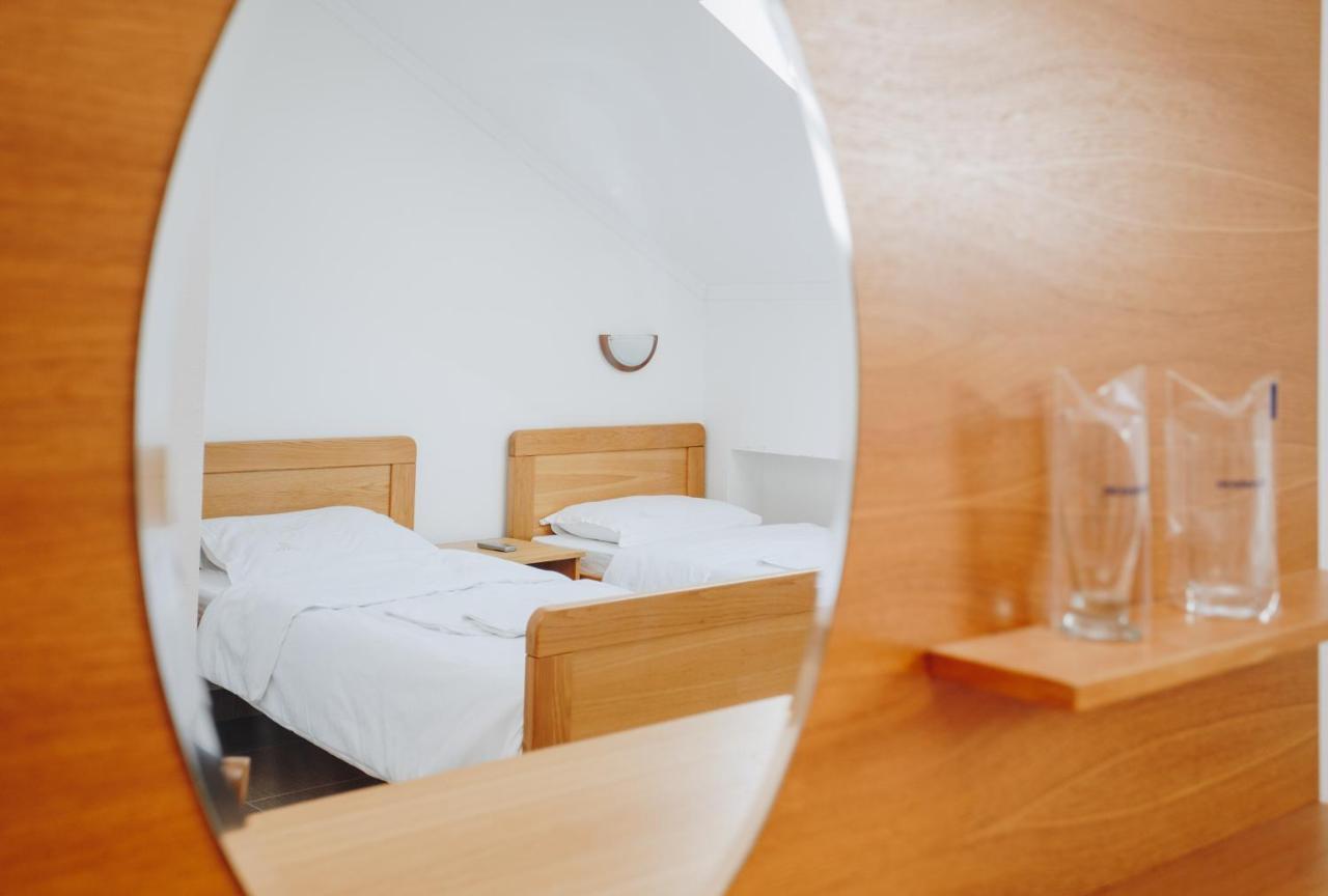 Eco Winery Lipovac Apartments Цетинє Екстер'єр фото